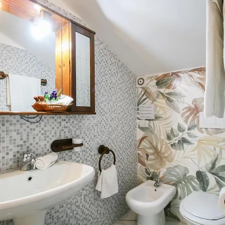 Royal Penthouse - Three-bedroom - Airport Fiumicino
