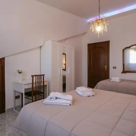 Apartment Royal Penthouse - Three-bedroom - Airport Fiumicino